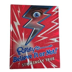 Ripley's Believe It Or Not! Strikingly True Book by Ripley Publishing